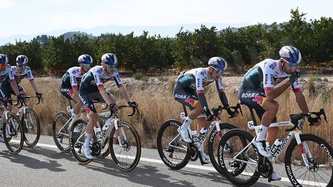 Ottavo posto per Matteo Sobrero alla Vuelta Valenciana, Buitrago guida la classifica