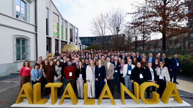 1.700 professioni accreditati, 82 produttori, 200 diverse cuvée: tutti i numeri della Prima dell'Alta Langa