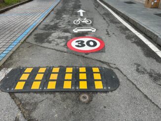 Alba, corso Langhe: riadattati i controviali a misura di ciclisti