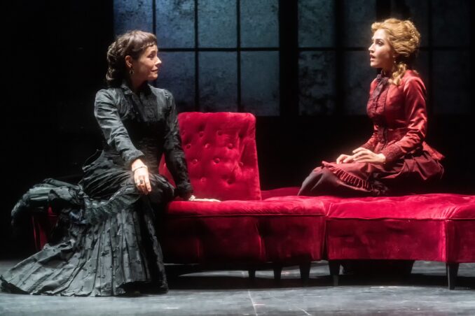 Galatea Ranzi in “Anna Karenina", martedì 11 marzo al Teatro Sociale “Giorgio Busca” di Alba 2