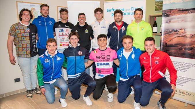 Presentati i campionati di Serie A Banca d'Alba e Serie B di pallapugno 3