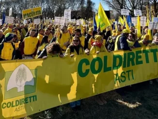 Coltivatori astigiani alla manifestazione Coldiretti: «Vogliamo un'Europa più equa»