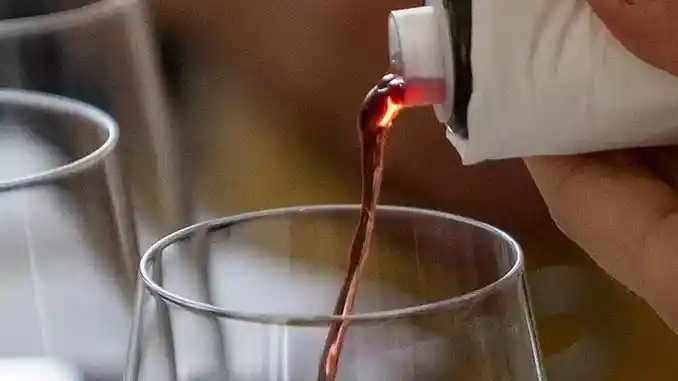 vino calice sommelier