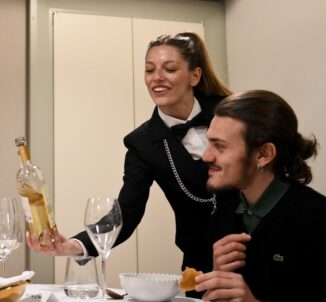 Vinum / Sommelier Ais, guide affidabili tra seicento vini da provare 1