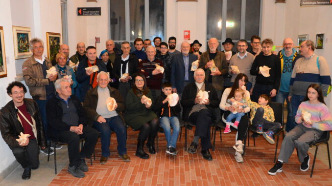 DSC_9761 Roero / I 64 tritoni del Sabato santo premiati al museo Eusebio di Alba