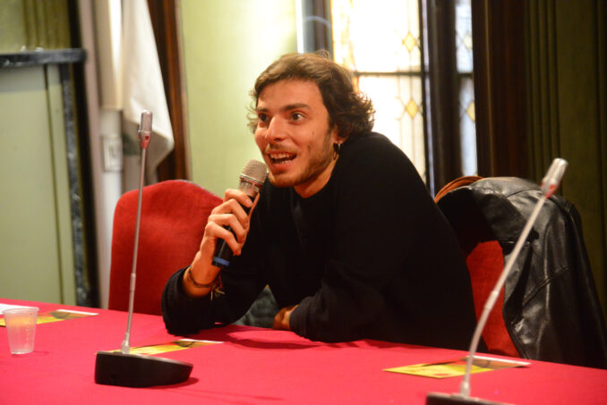 25 aprile / Il manifesto di Stefano Porro: «Un omaggio a Johnny, l'ultimo passero che ci invita a resistere» 2