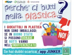 locandina riciclaggio plastica