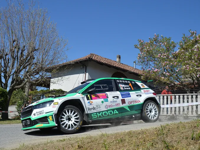 Crugnola e Ometto, campioni tricolore in carica, vincono il Rally Regione Piemonte di Alba 3