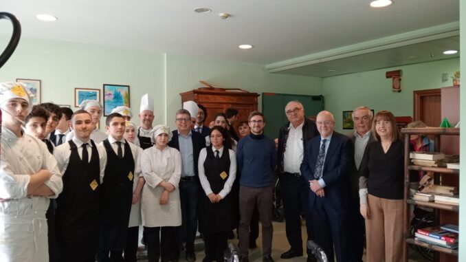 Gli studenti dell’Apro di Alba cuochi per un giorno per gli ospiti dell’Ottolenghi