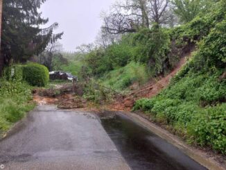 frana sulla strada