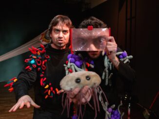 Moltitudini, uno spettacolo teatrale ecologico sul mondo interiore