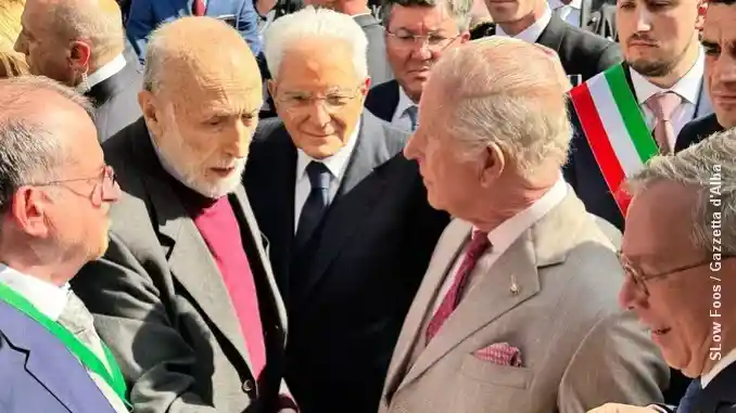 Re Carlo III e Carlo Petrini