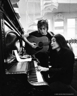 Al cinema Vittoria di Bra arriva: "One to One: John & Yoko" 1