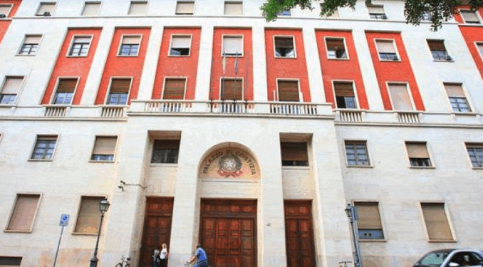 Makka Sulaev è stata condannata a 9 anni e 4 mesi per avere ucciso il padre