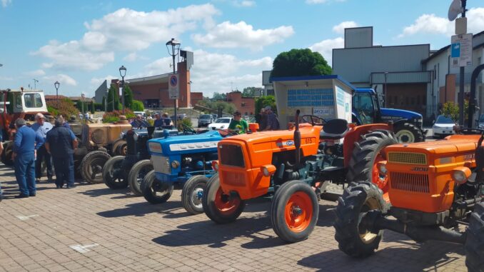 A Neive la festa degli agricoltori con la benedizione dei trattori