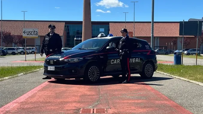 carabinieri_furto_nizza Nizza Monferrato / Distraggono e rubano la borsa a una signora nel parcheggio del supermercato