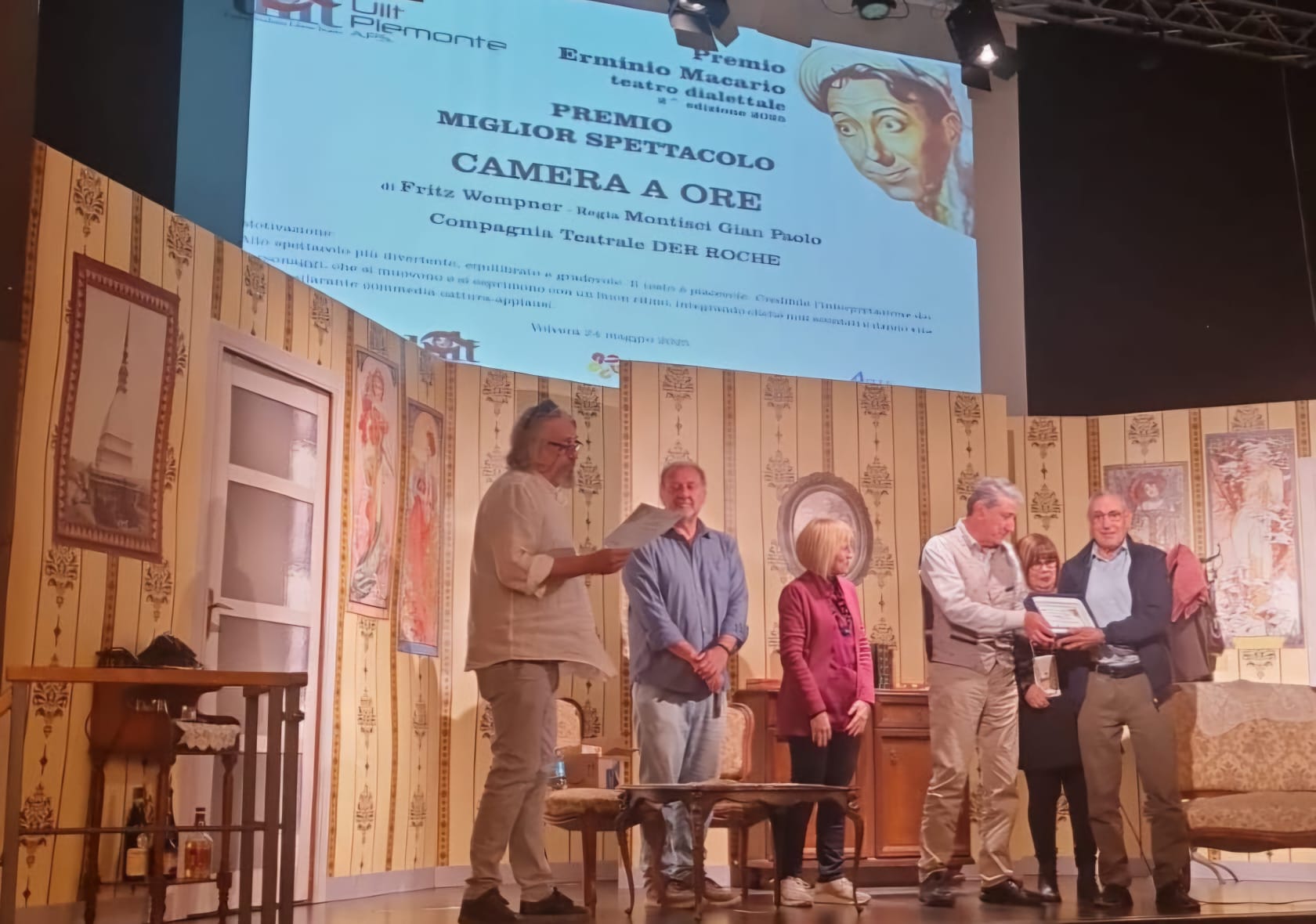 La compagnia Der Roche di Montaldo Roero si aggiudica il premio Erminio Macario di Volvera, organizzato dall'Unione italiana libero teatro 4