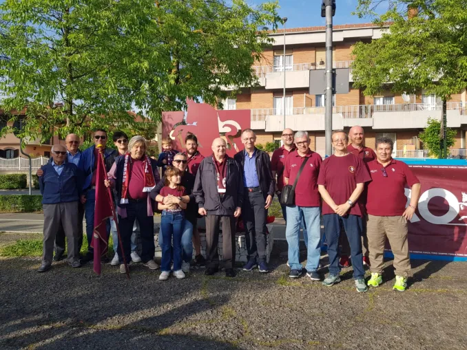 Tifosi granata di Bra celebrano il grande Torino di Superga 1