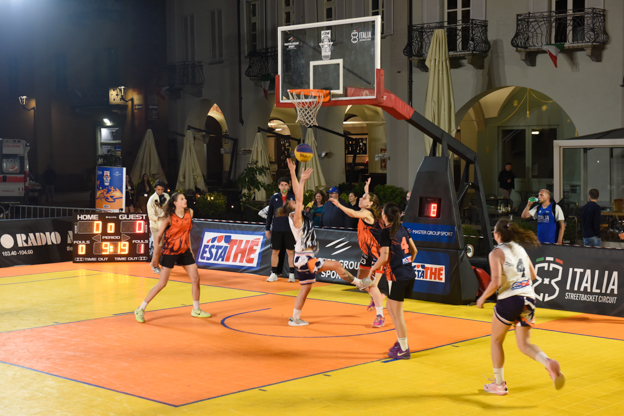 Estathé 3x3 Italia Street basket: incontri e acrobazie fino a tarda notte 35