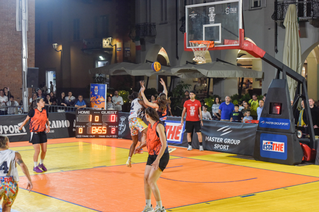 Estathé 3x3 Italia Street basket: incontri e acrobazie fino a tarda notte 43