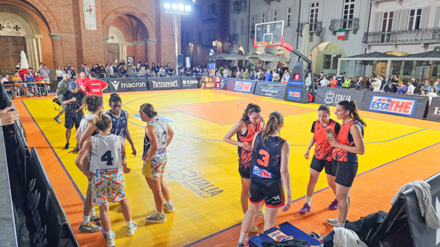 Estathé 3x3 Italia Street basket: incontri e acrobazie fino a tarda notte 49