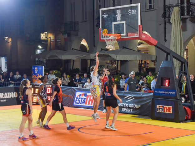 Estathé 3x3 Italia Street basket: incontri e acrobazie fino a tarda notte 55