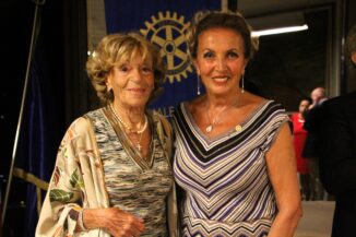 Il Rotary Club Canale Roero chiude l’Anno Rotariano 2024-2025 tra bilanci, nuovi ingressi e pas-saggi di testimone 20