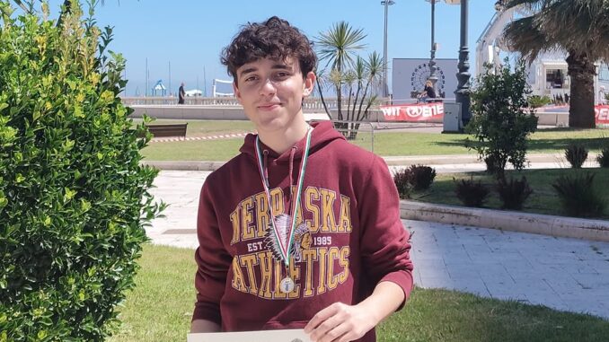 L’oro alle Olimpiadi di matematica è per Pietro Milano, che frequenta il quarto anno al Cocito