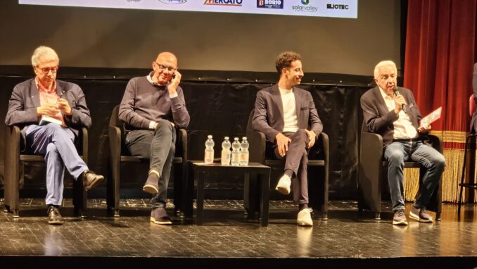 Al teatro Sociale si svela la tappa Alba-Limone della Vuelta 4