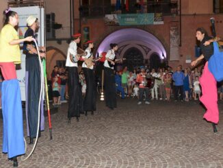 Artisti al lavoro, con Familupi’s e i suoi sodali si gioca a soggetto 
