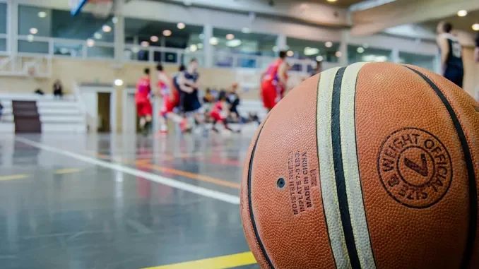 Pallacanestro / Bra accoglie le squadre veterani per il memorial Paolo ed Andrea Caretti 1