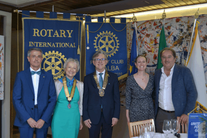 Il Rotary Club Alba ospita il governatore Luigi Gentile e accoglie due nuove socie 2