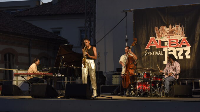 Una standing ovation jazz per Lakecia Benjamin ad AlbaJazz