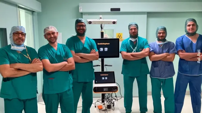 Primo intervento ortopedico con l'aiuto del robot all'ospedale di Asti