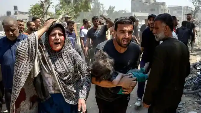 Alba / Il vescovo Marco Brunetti chiede ai parroci suonate le campane per gaza