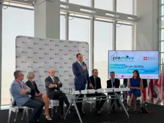 I giovani universitari del Piemonte viaggeranno gratis sui bus 1