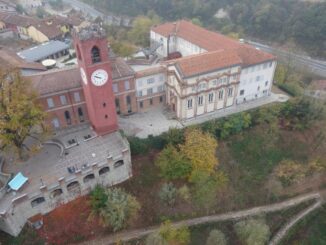 DOGLIANI / Sul belvedere di Castello balli occitani e area ristoro ogni sera