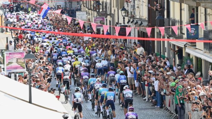 Philipsen inaugura la Vuelta in Piemonte, domani da Alba il primo arrivo in salita [ Video+Foto] 5