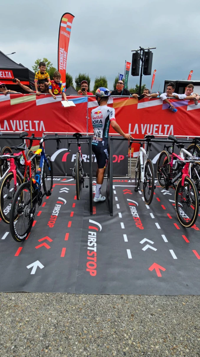 Vuelta / È il giorno della tappa Alba-Limone Piemonte 14