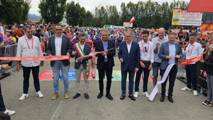 Vuelta / È il giorno della tappa Alba-Limone Piemonte 23