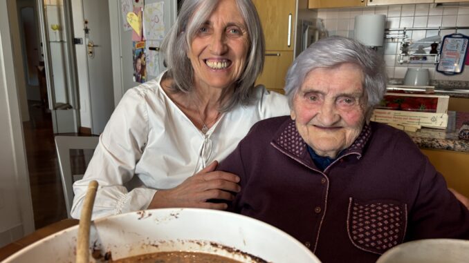 IMG_3133 Le custodi della tradizione - Pierina Canavero e il suo Bonet speciale