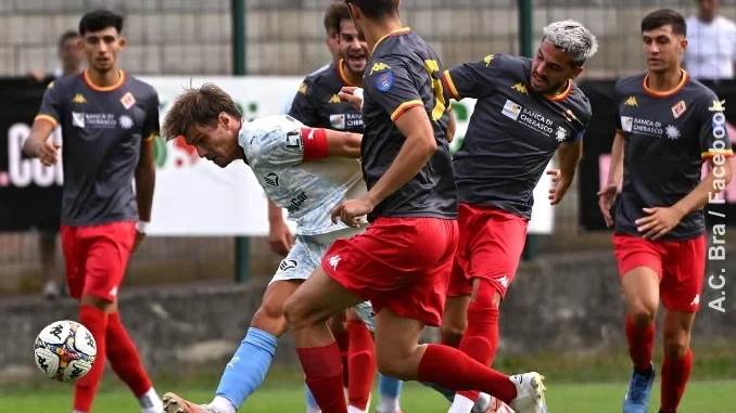 Calcio , Serie C / Bra nel girone dell'Italia centrale. Per la Coppa Italia si va ad Arezzo
