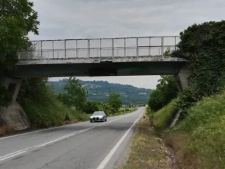 Lavori al sovrappasso di Isorella, un tratto di fondovalle Tanaro è chiuso