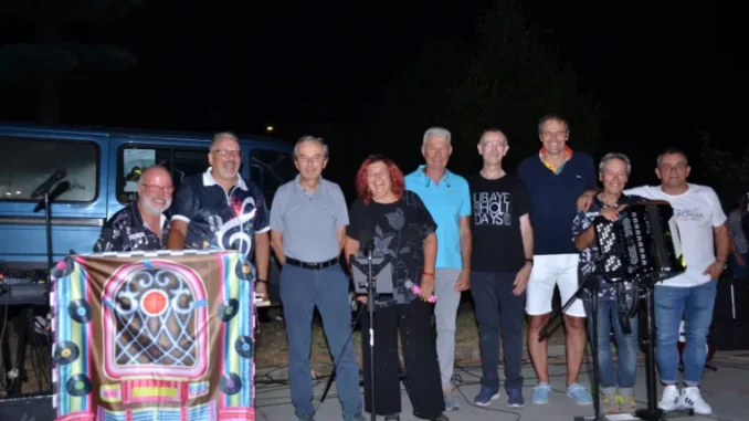 A Bra si balla il liscio, ogni venerdì sera, in viale Madonna dei fiori 1