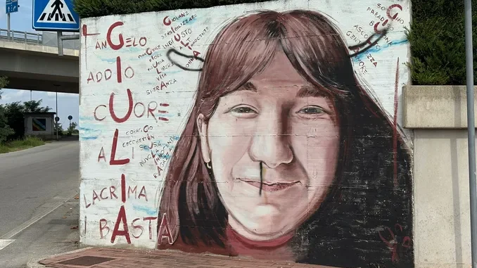 bra murale checchettin imbrattato Bra / Imbrattato durante la notte il murale dedicato a Giulia Checchettin