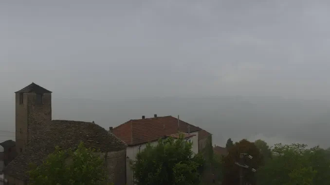langa-del-sole_niella-belbo_2025-08-19_15-30-00 Temporale in corso sulle Langhe. Allerta g