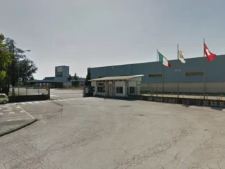 Infortunio sul lavoro nel pastificio di Moretta, tre dita amputate a un giovane precario