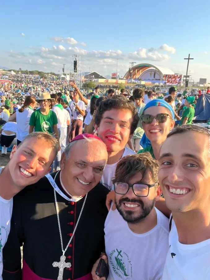 Giubileo dei giovani / Da Alba a Roma per incontrare e pregare con papa Leone XIV 1