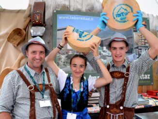 Il programma: Per 4 giorni nel mondo  del formaggio a latte  crudo sotto la Zizzola