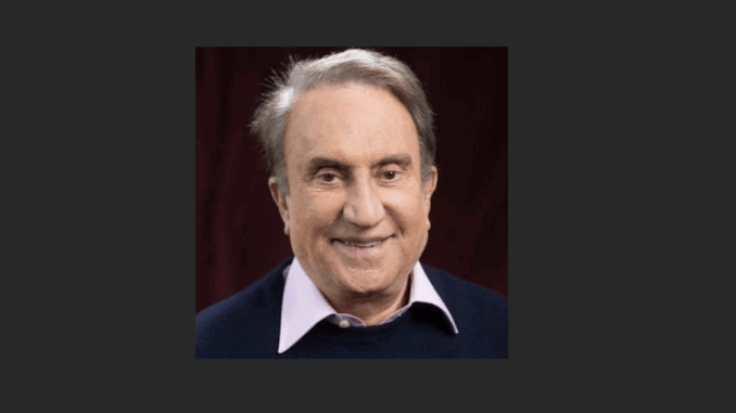 Emilio Fede È morto Emilio Fede, aveva 94 anni